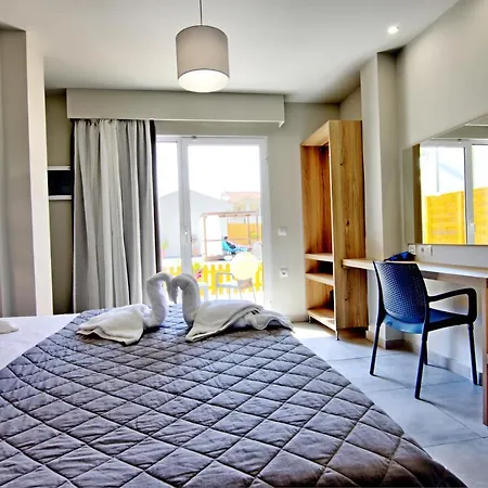 Exotica & By Zante Plaza 4* Kalamákion