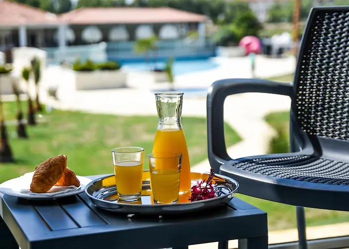 Otel Exotica & By Zante Plaza 4*