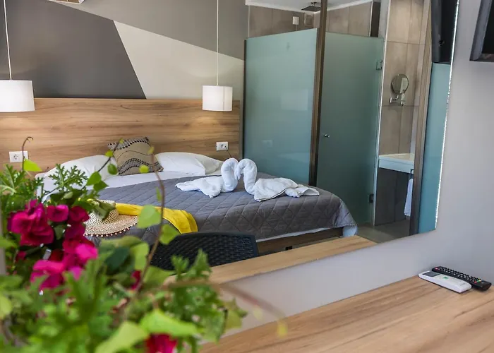 Otel Exotica & By Zante Plaza