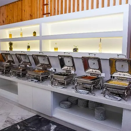 赞特广场新奇酒店及spa 酒店 Kalamákion