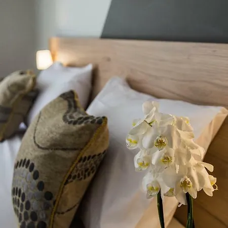 Exotica & By Zante Plaza